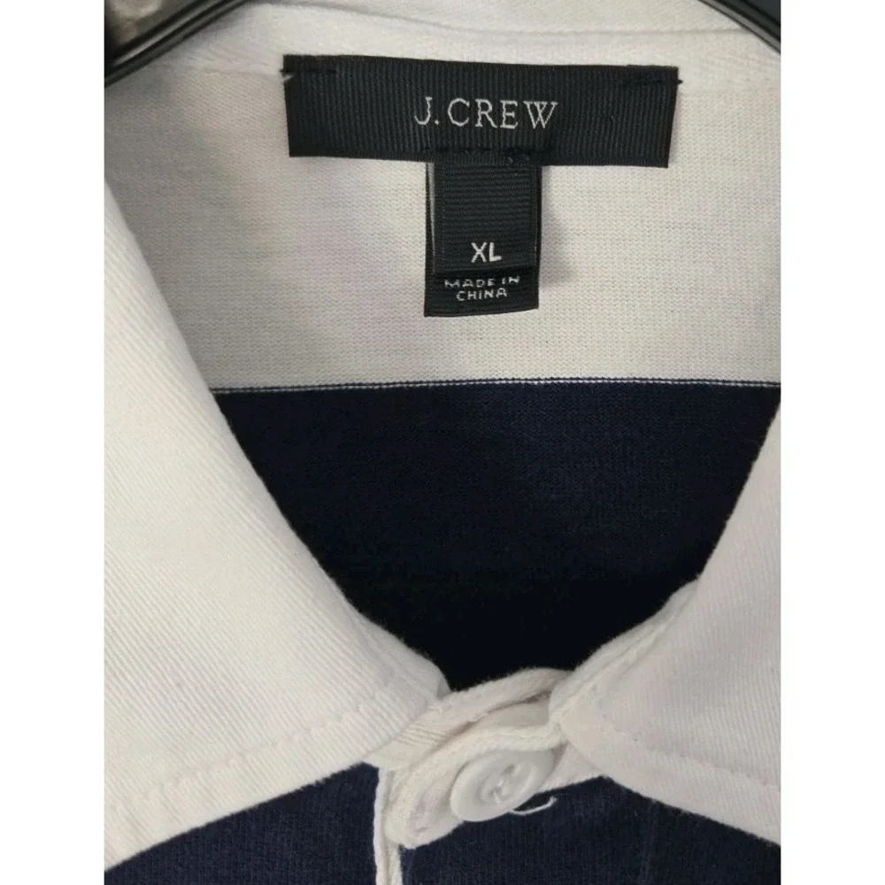 J Crew Long Sleeve 3-Button Shirt Size Medium Straped Navy & White